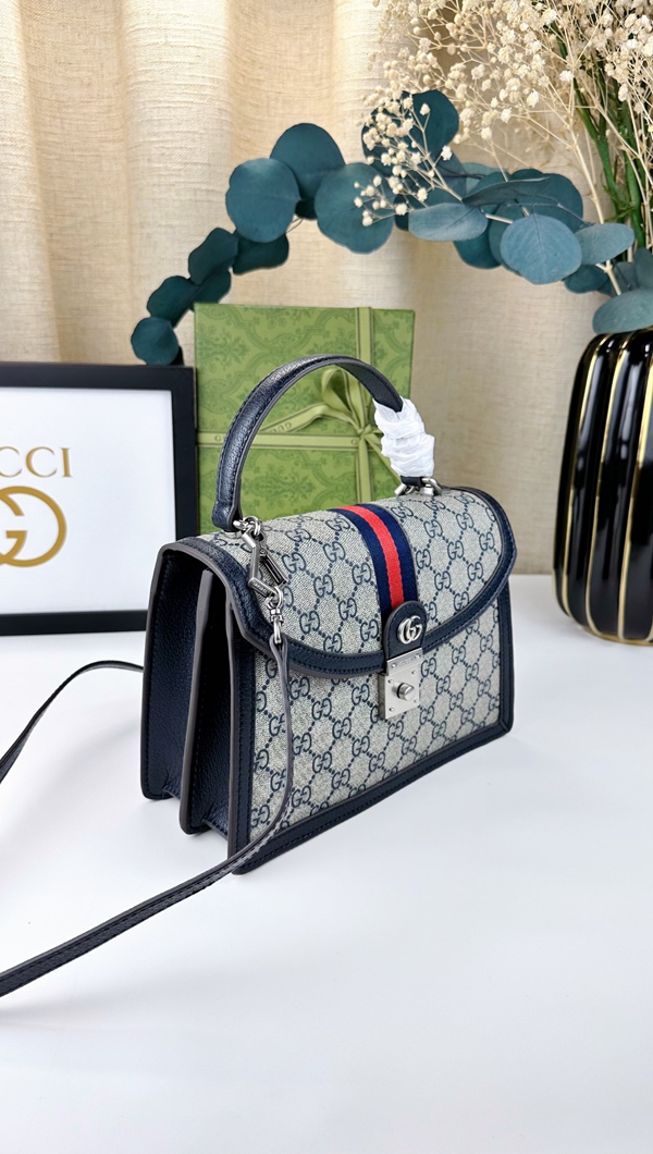 激安グッチバッグコピー側面デザイン